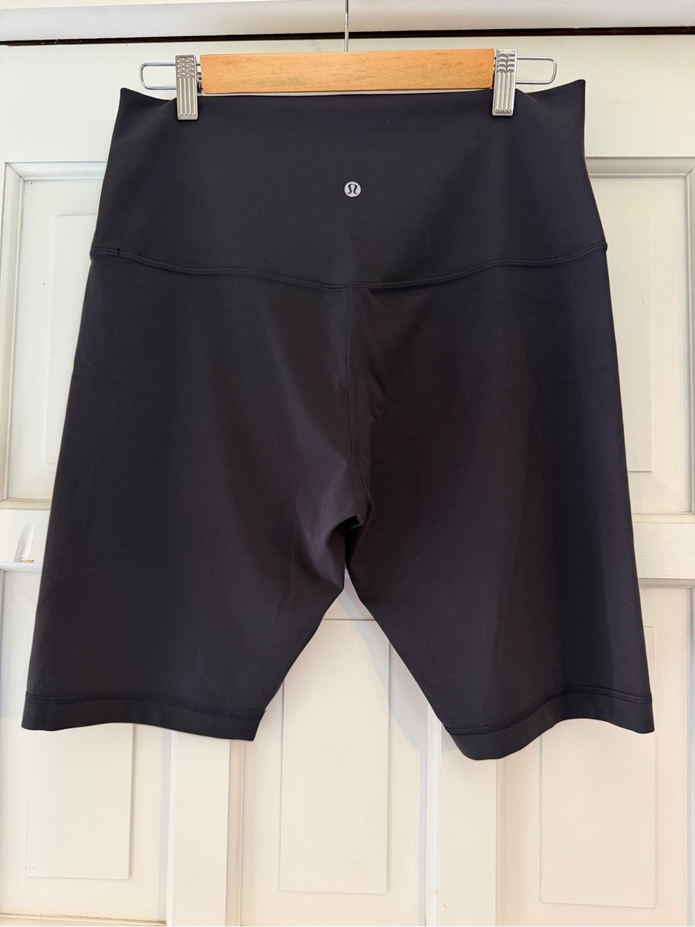 lululemon Align™ Super-High-Rise Short 10" - Picture 2 of 4